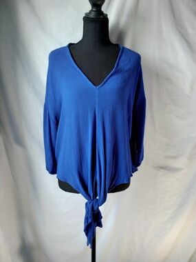 intro. Royal Blue V-Neck Tie-Front Blouse